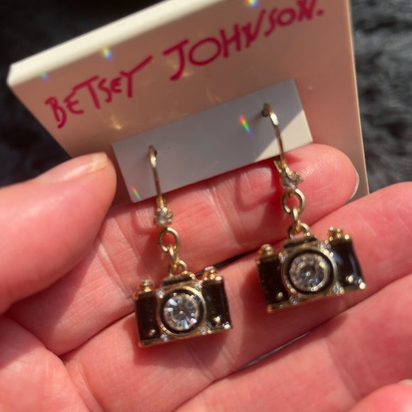 Betsey Johnson Royal Engagement Drop Earrings Gold Tone Rhinestone Black Enamel - Picture 10 of 13